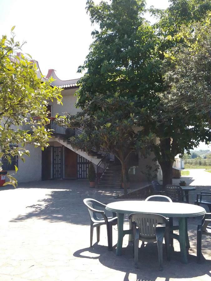 Country House L'Ippocastano Altavilla Silentina Exterior photo